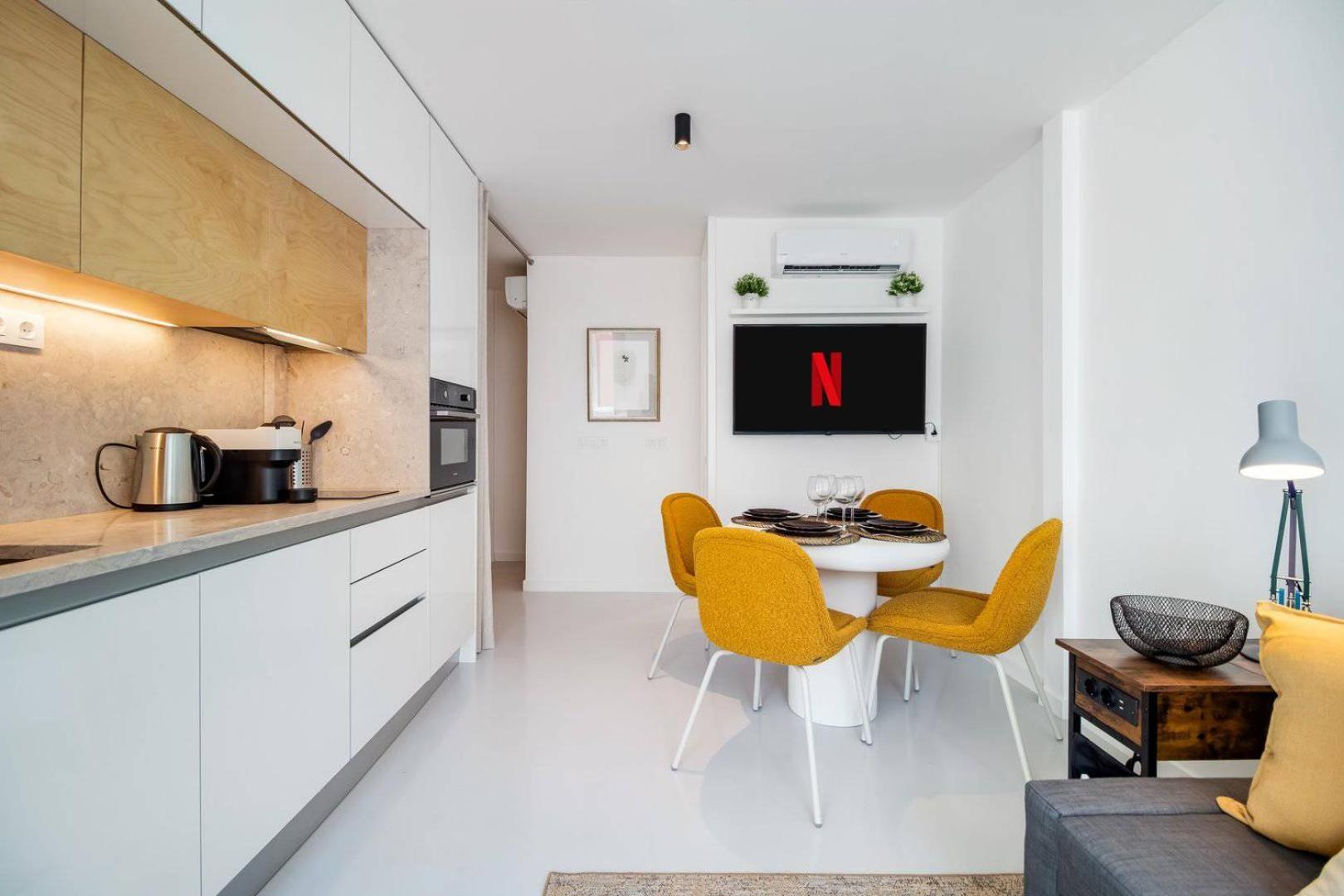 Lejlighed 1br Charming In The Heart Of Santos | By Airnest
